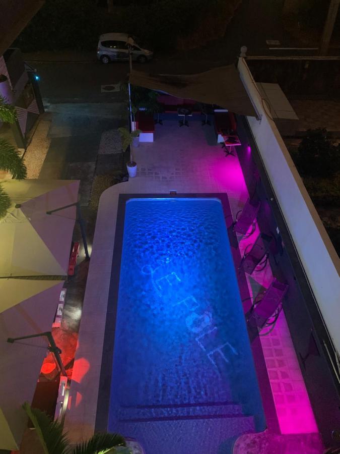 Le Pole Hotell Grand-Baie Eksteriør bilde